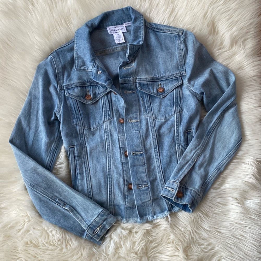 For the Republic Denim Blue Jean Jacket Coat with Raw Hem Size xsmall NWOT